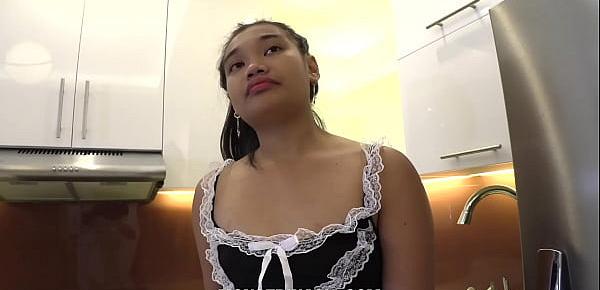  Cute Chubby Filipino Maid Facefucked Hard
